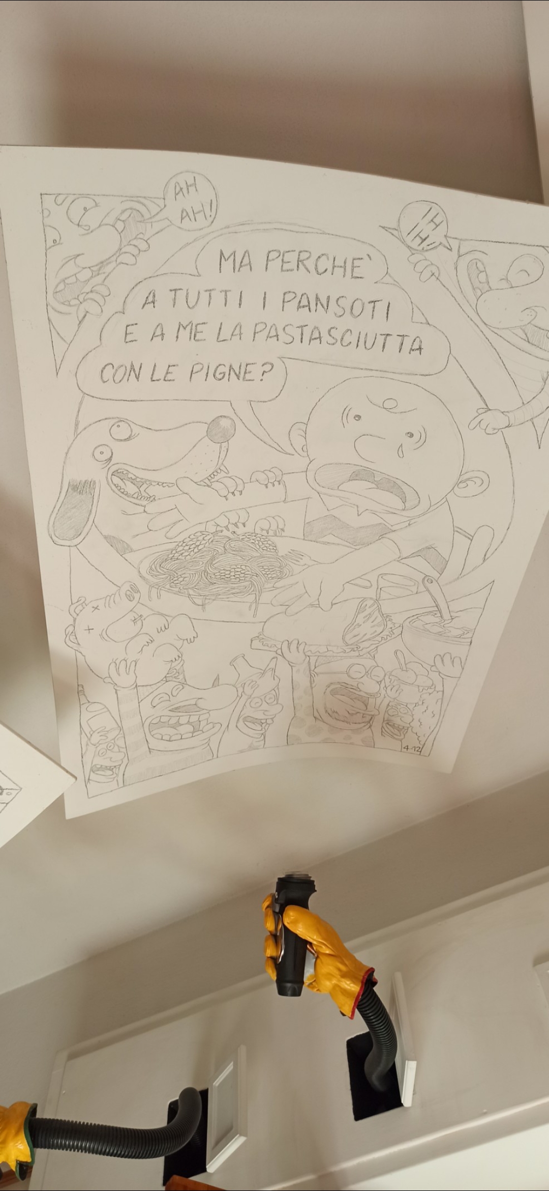 Il soffitto del locale