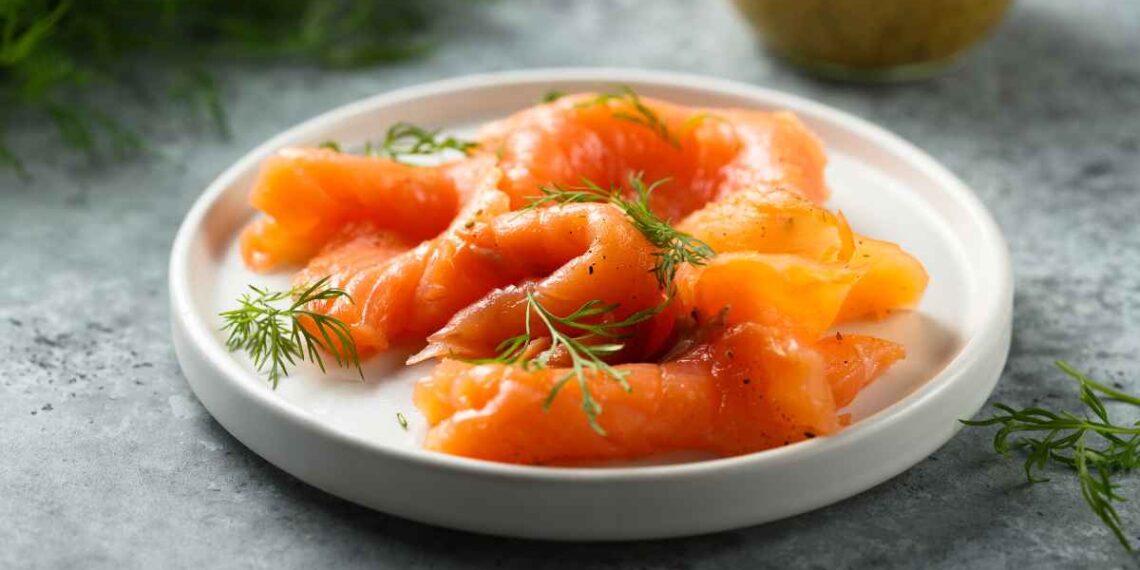 questi rosti di patate con salmone affumicato sono spaziali