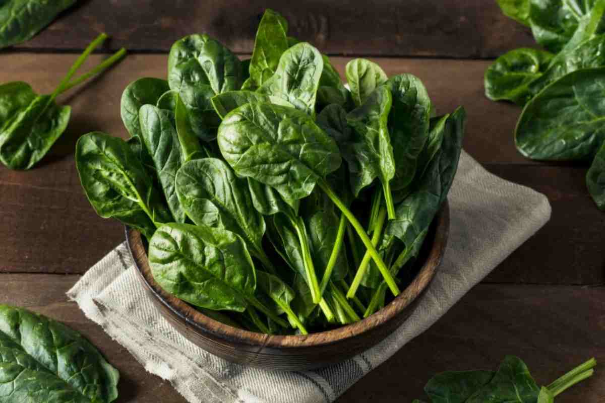 Spinaci, dieta Regina Elisabetta