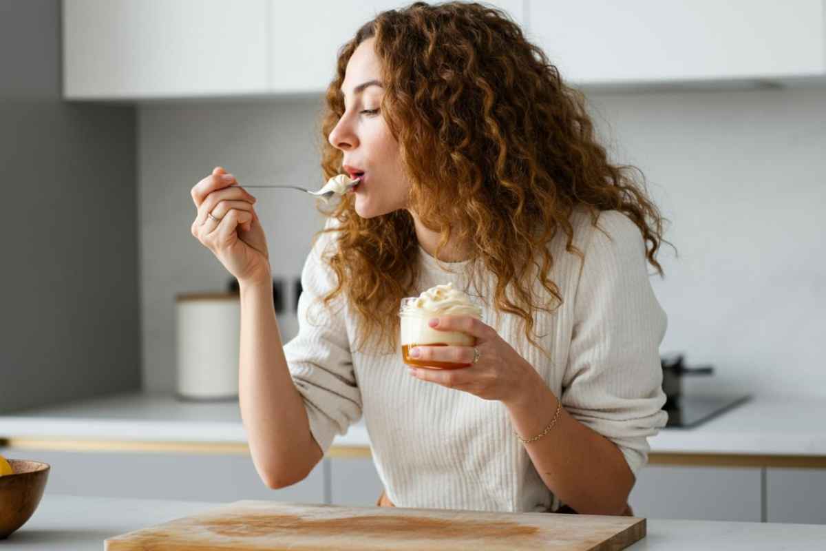 come fare la crema di miele montato
