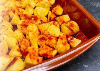 Patate al forno attaccate alla teglia