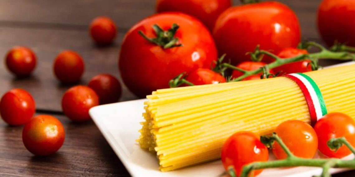 Spaghettoni ai 3 pomodori