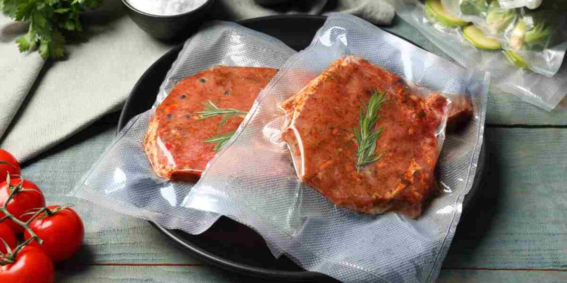 Addio sprechi, il sottovuoto casalingo che ti fa conservare il cibo come al supermercato