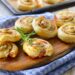 Bignè di prosciutto e formaggio