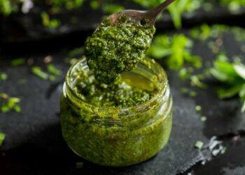 Pesto ai fiori di zucca