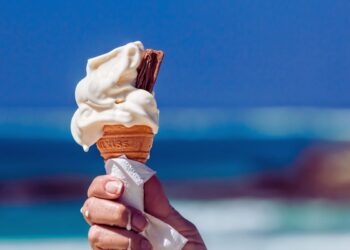 Il gelato nel bicchiere è la scoperta dell’estate