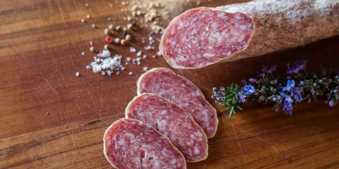 Attenzione al rivestimento del salame