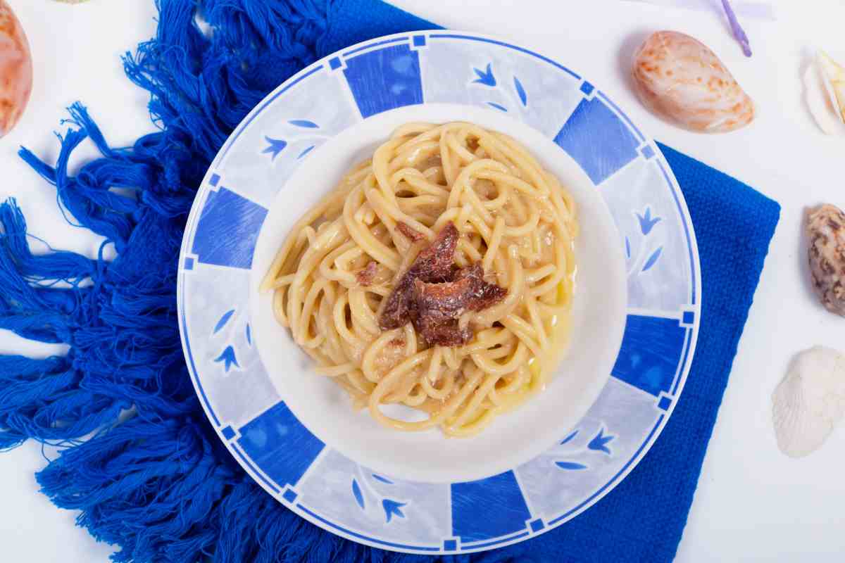spaghetti burro e alici