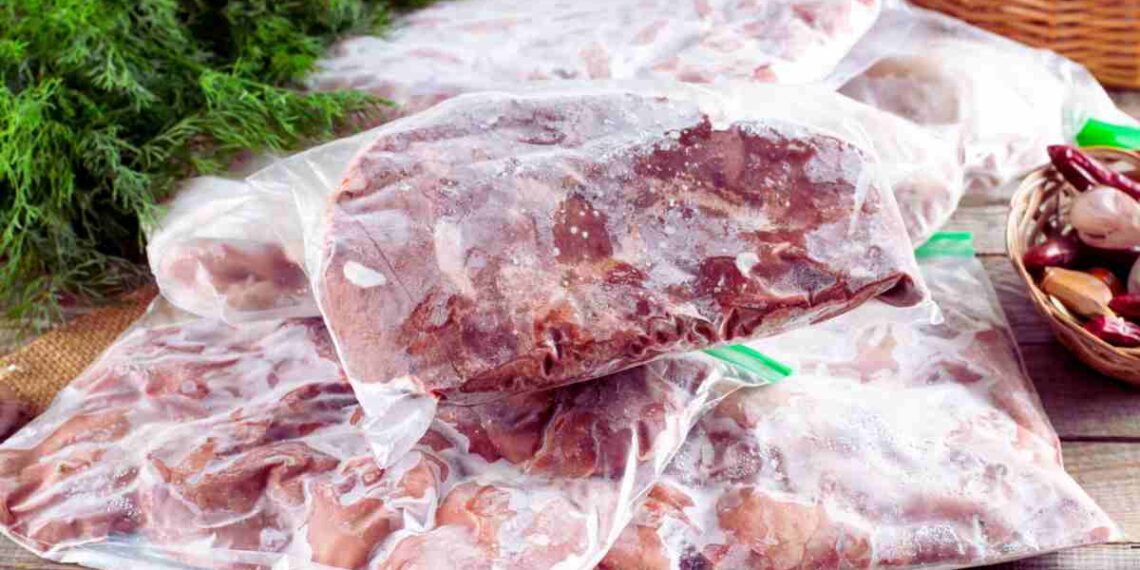 Cibi congelati, si possono mangiare anche dopo la scadenza?