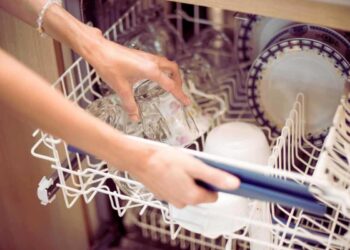 Altro che lavastoviglie: questo prodotto è un jolly
