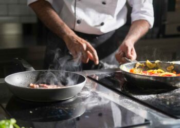 Mafalde alla marinara di Jovaebbasta: boccone dopo boccone,