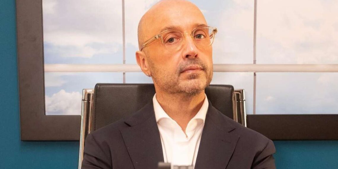 Non puoi perdertelo, Joe Bastianich finalmente lo ha mostrato sui social