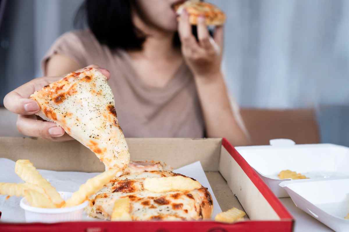 regole per mangiare la pizza