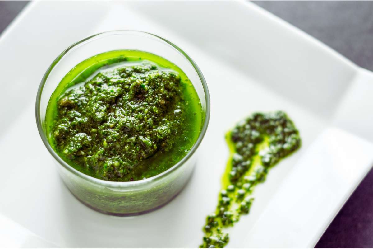 Ami il pesto ma non i pinoli? Sostituiscili con questo ingrediente
