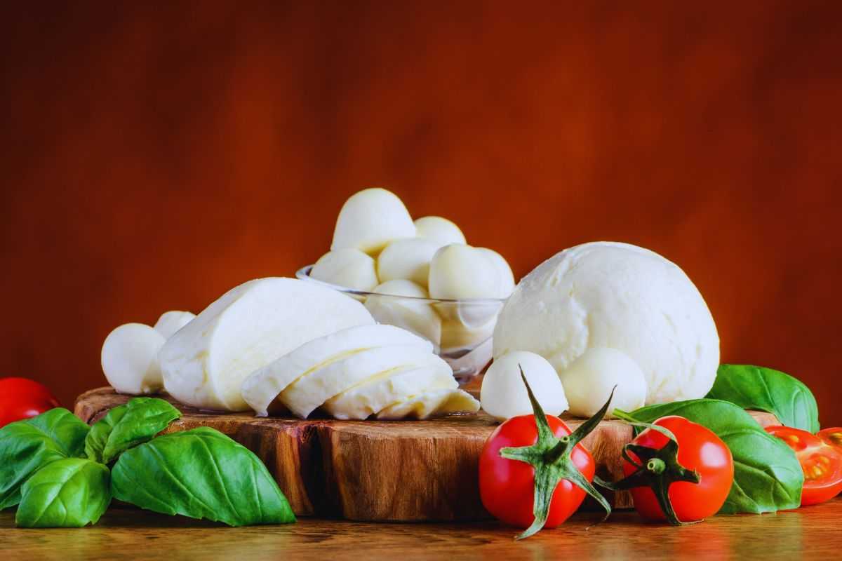 mozzarella e rischio contaminazione