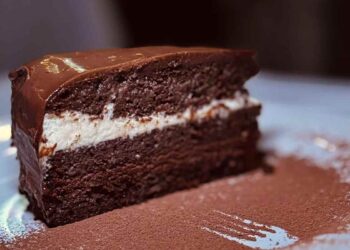 torta fetta al latte