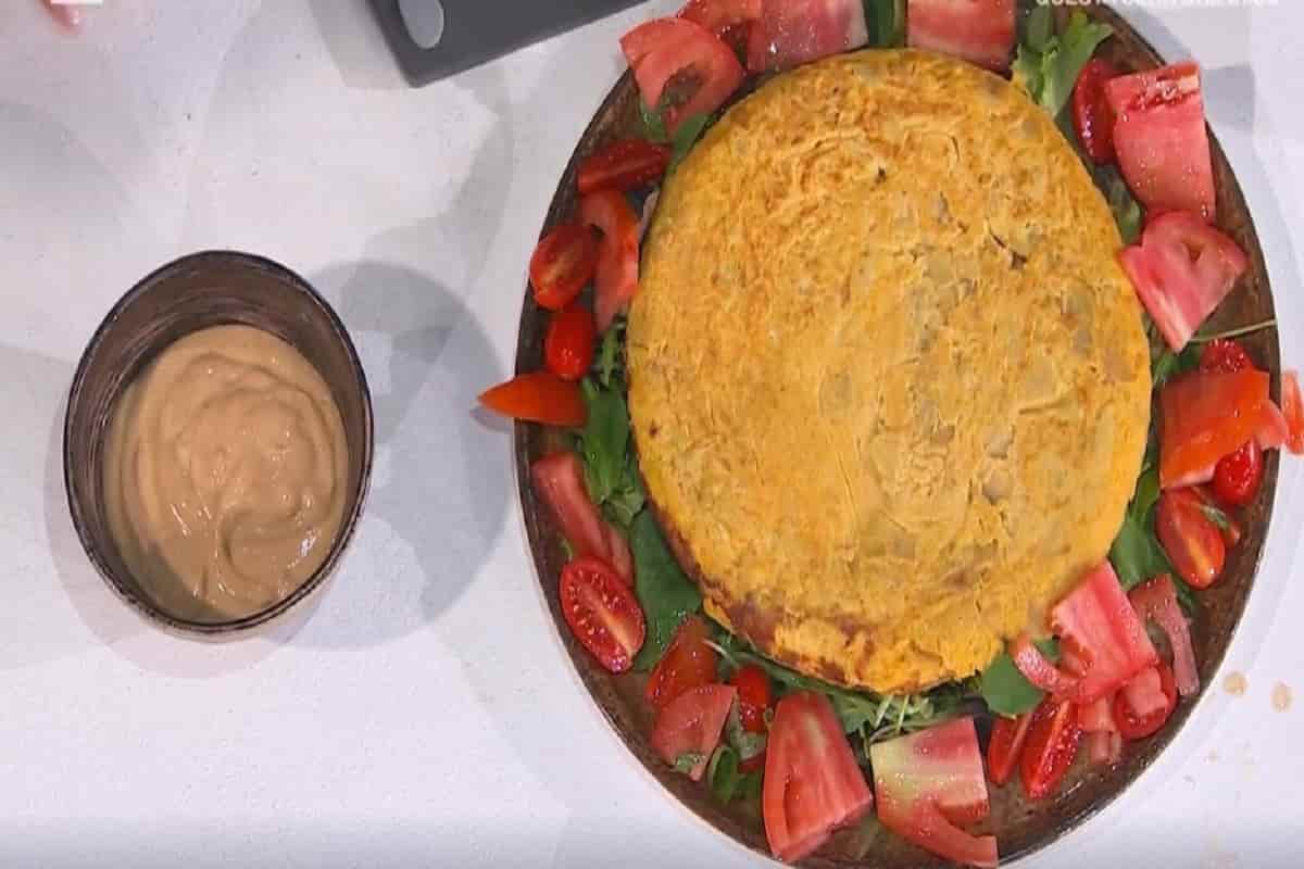 ricetta tortilla di patate e cipolla