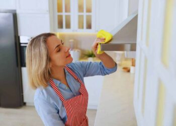 come pulire la cappa della cucina