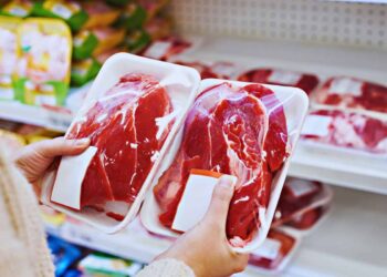liquido rosso nella carne, la verità ti sorprenderà