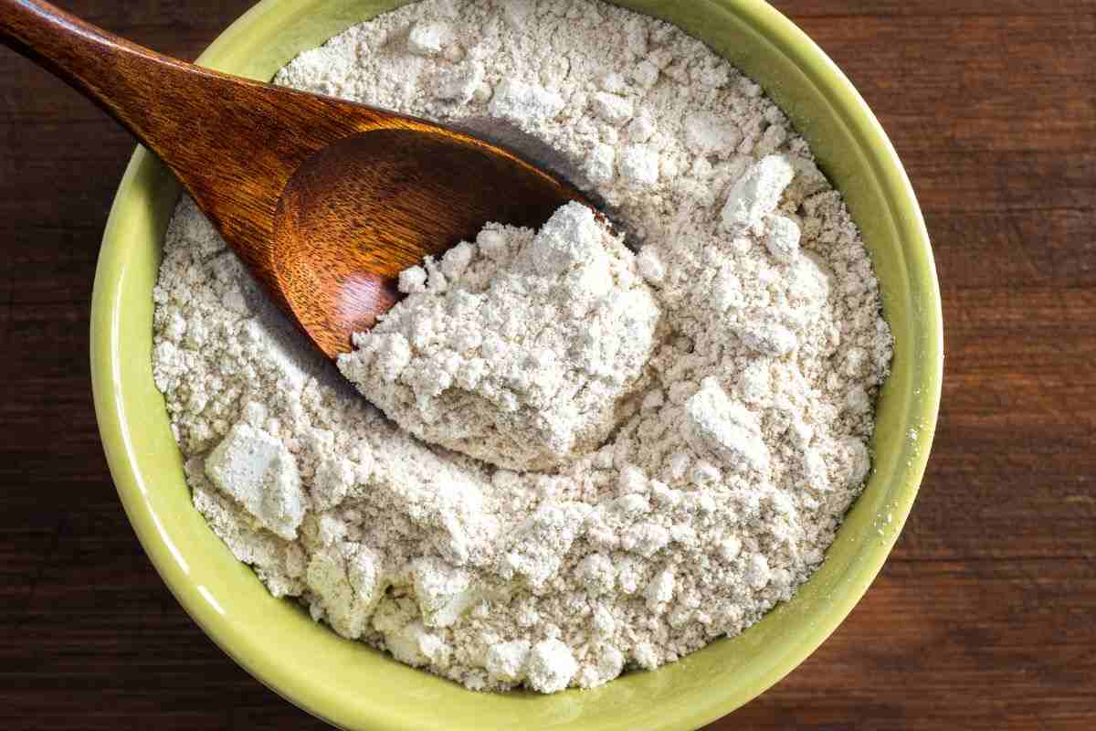 farina nel lavello: ecco perché farlo