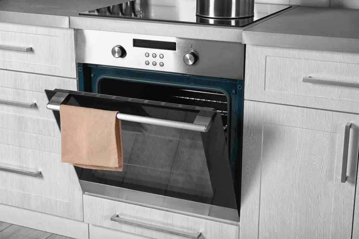 eurospin: offerta imperdibile forno a soli 35 euro