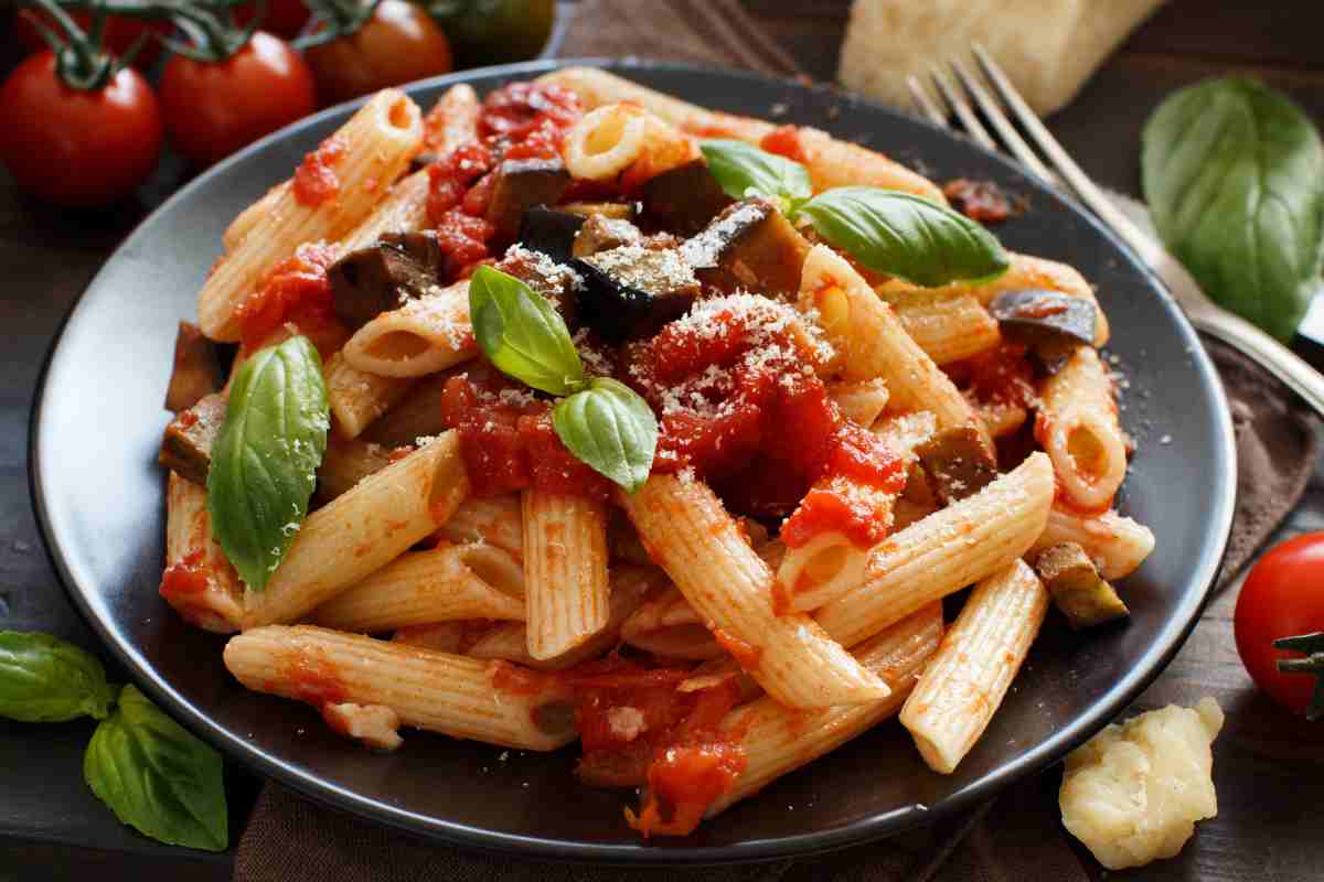 La pasta alla norma di Bruno Barbieri divide ma lo chef è categorico