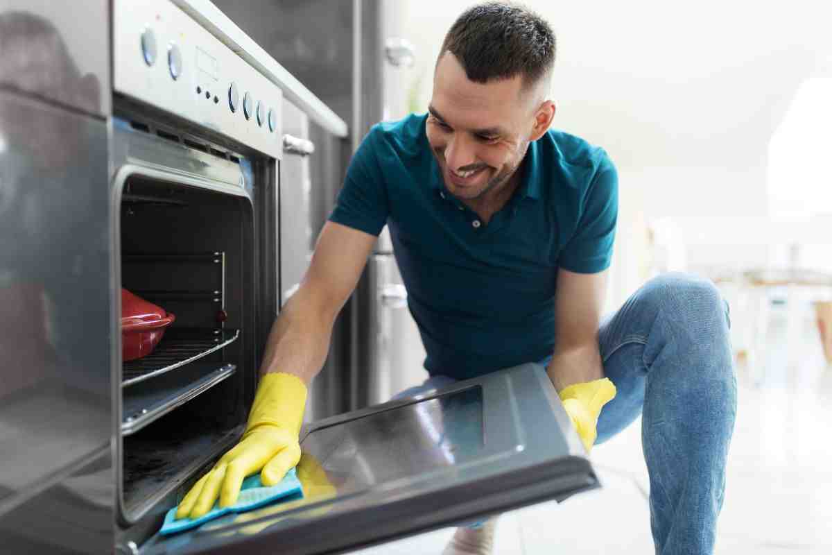 come pulire il doppio vetro del forno