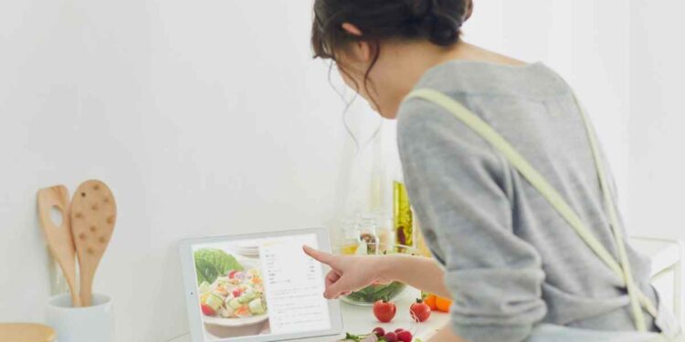 Solo un cucchiaio cambia tutto: 5 ricette che diventano magia con l'aggiunta di un ingrediente