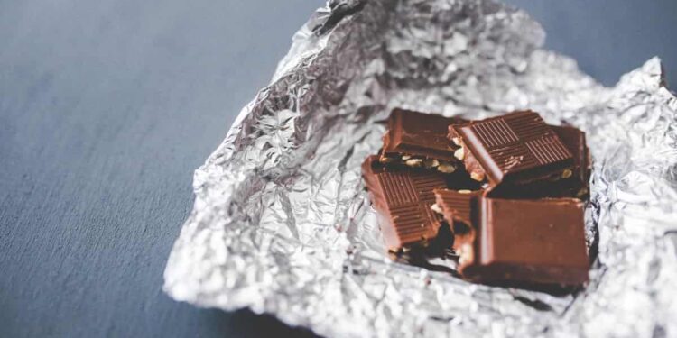 uso della carta stagnola in cucina