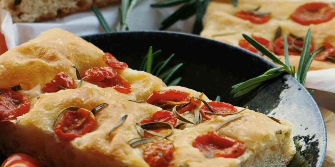 focaccia barese ricetta