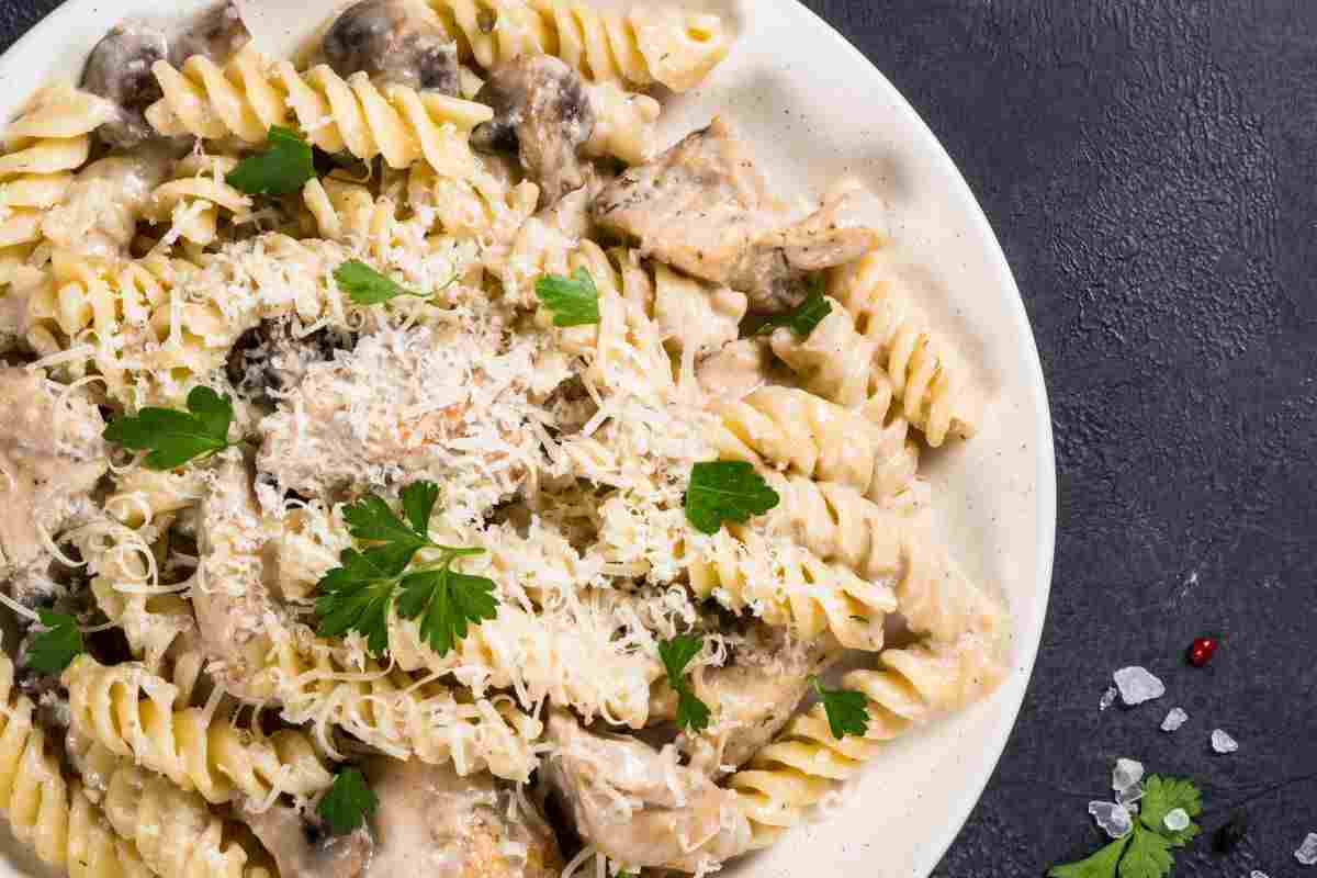 pasta cremosa col tonno ricetta