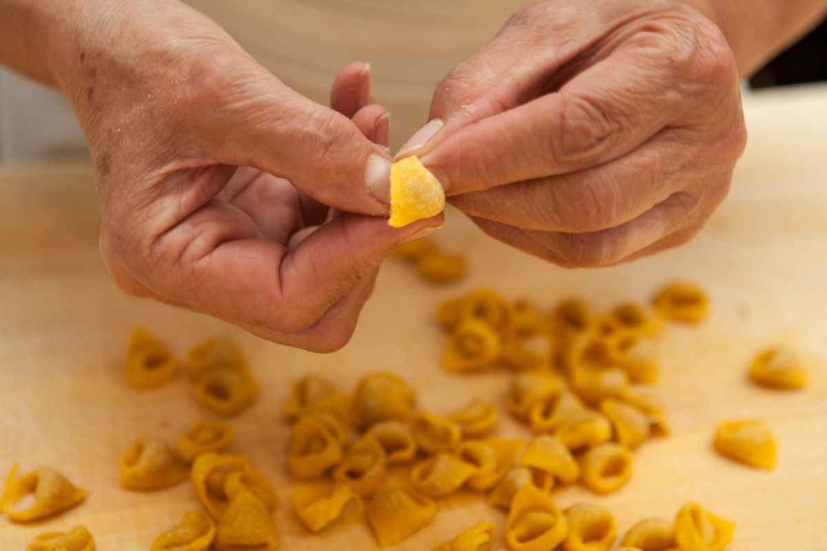 come realizzare dei tortellini e ravioli perfetti a natale