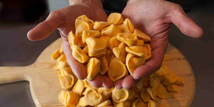 come realizzare dei tortellini e ravioli perfetti a natale